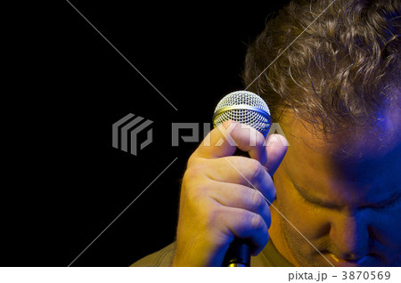 Passionate Vocalist & Microphone Passionate Vocalist & Microphone 3870569