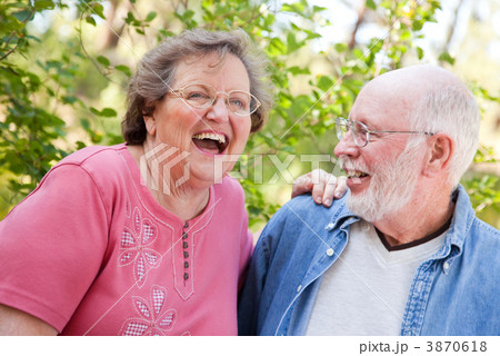 Loving Senior Couple Outdoors 3870618