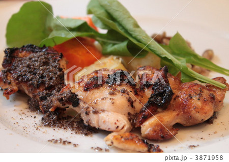 イタリア料理　鳥肉 3871958