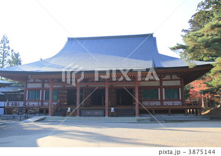 毛越寺の「本堂」 毛越寺の「本堂」 3875144