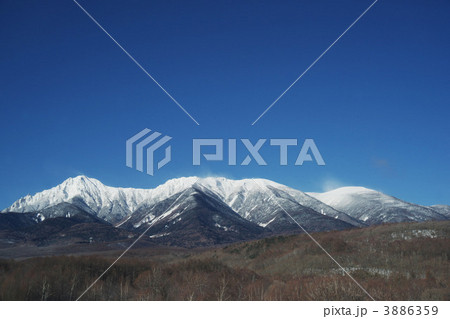 八ヶ岳と青空 3886359