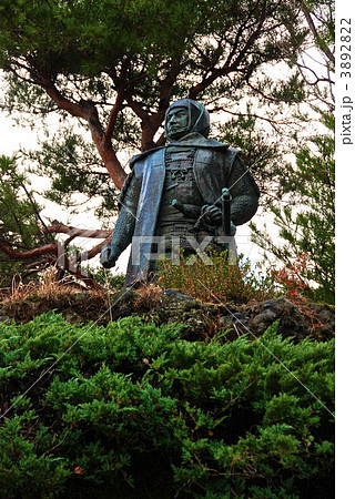 上杉謙信の像 春日山城址 新潟県上越市中屋敷 大豆 の写真素材 322