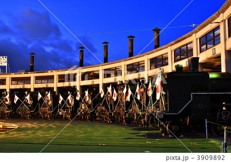 梅小路SL館 夜間展示 ライトアップ-2 2012年 梅小路SL館 夜間展示 ライトアップ-2 2012年 3909892