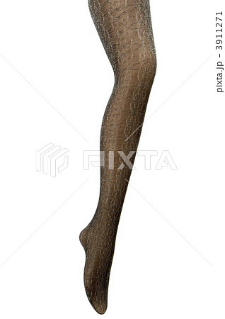 ストッキングを履いた女性の足の写真素材