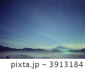 北極星と富士山 3913184