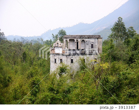 中国　消えゆく世界遺産　開平　馬降龍 3913387