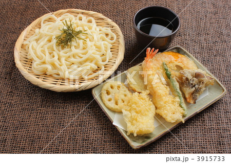 ざるうどんと天ぷら 3915733