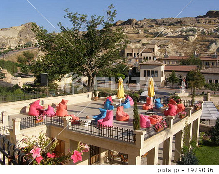 洞窟ホテルのテラス 3929036