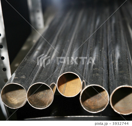 Metal tubes Metal tubes 3932744