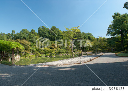 仙洞御所　南池と州浜 3938123