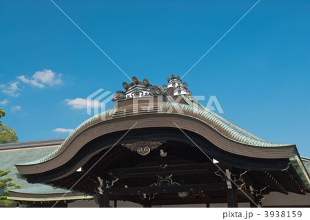 京都大宮御所御車寄の唐破風屋根 京都大宮御所御車寄の唐破風屋根 3938159