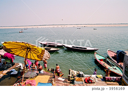 ガンジス川〜1997年2月(バラナシ/インド) ガンジス川〜1997年2月(バラナシ/インド) 3956169