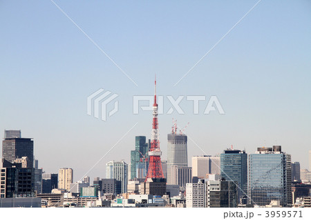 東京タワーとビル群 3959571