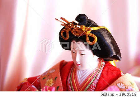 あでやかな女雛・横位置 3960518