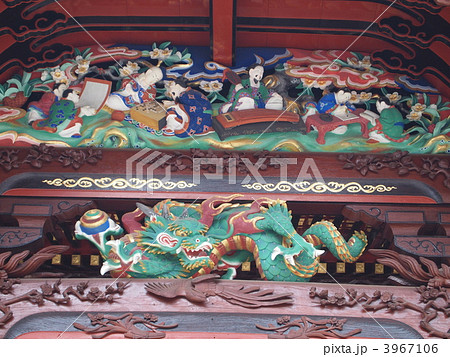 聖天堂の彫刻 3967106