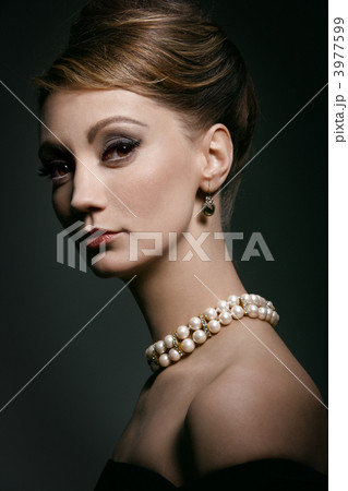 classic portrait 3977599