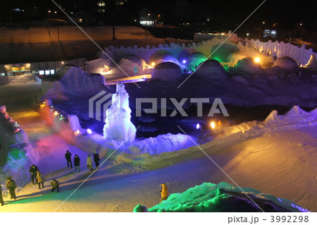 冬の層雲峡の氷爆まつり 冬の層雲峡の氷爆まつり 3992298
