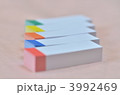 カラフルなポストイット 3992469