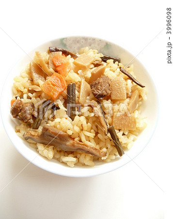 炊きこみごはん 3996098
