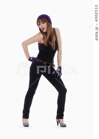 young woman young woman 4000533