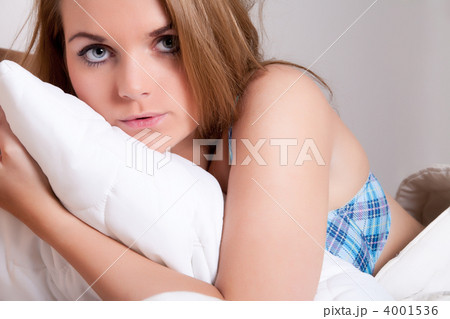 Bed portrait Bed portrait 4001536