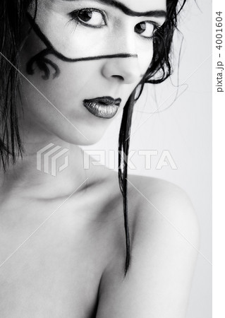 Extreme modern make up flirt Extreme modern make up flirt 4001604