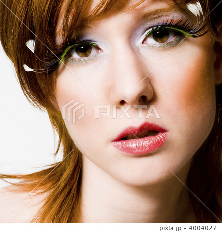 Red hair red lips 4004027