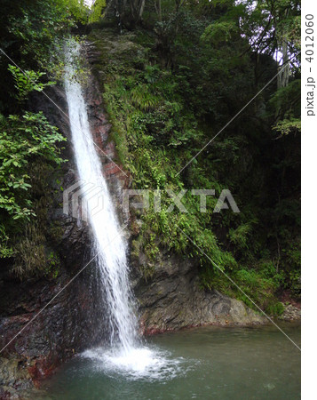 日本の滝100選　秩父華厳の滝 4012060