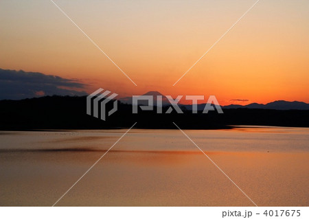 富士山と夕日*03 4017675