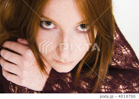 Woman fgeeling depressed 4018700