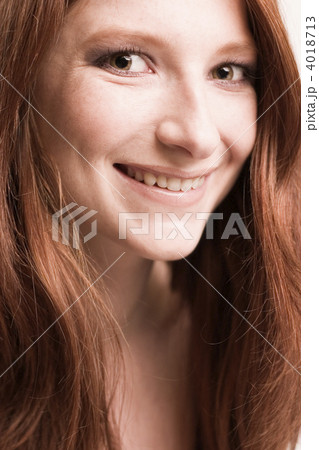 happy redhead 4018713