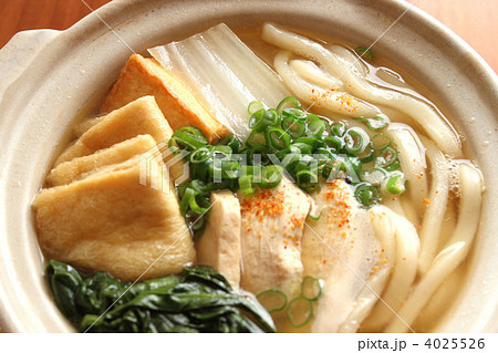 鍋焼きうどん 4025526