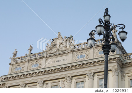 トリエステ　ロイド・トリエスティーノ館Palazzo del Lloyd Triestino 4026954