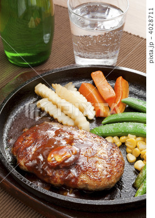 ハンバーグ 4028711