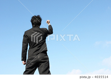 後姿 男性 高校生の写真素材