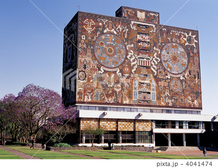 メキシコ国立自治大学のオルゴマンのモザイクの写真素材