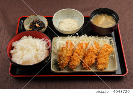 カキフライ定食 4048720