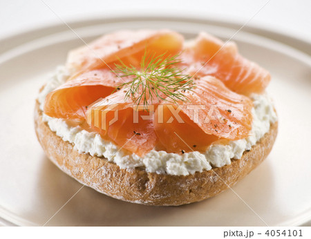Salmon sandwich Salmon sandwich 4054101
