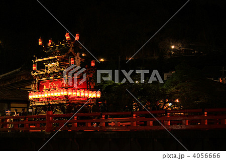 夜の高山祭の屋台「五臺山」 夜の高山祭の屋台「五臺山」 4056666