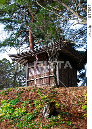 毘沙門堂(復元)（春日山城址／新潟県上越市中屋敷･大豆） 4057897