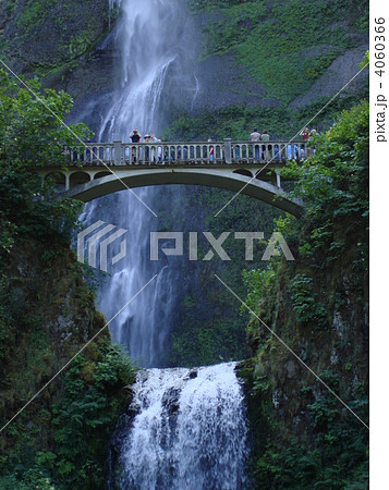 マルトノマ滝 オレゴン州 の写真素材
