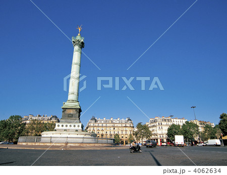 パリのヴァンドーム広場 パリのヴァンドーム広場 4062634