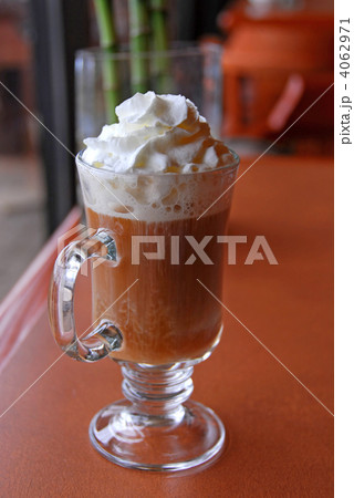 Coffee whipped cream 4062971