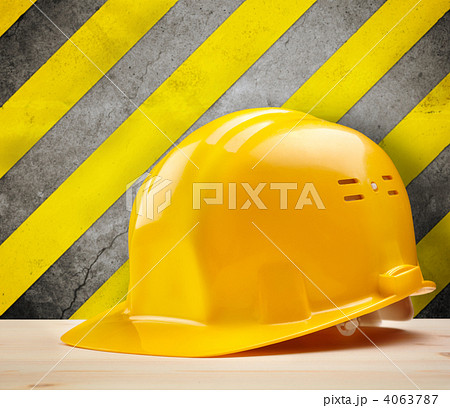 Under construction 4063787