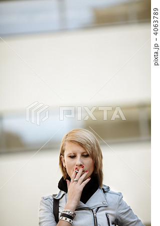smoking 4063789