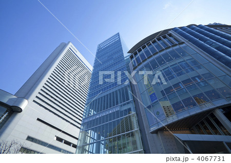 西梅田のビル群 4067731