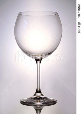 Wine glass 4074008