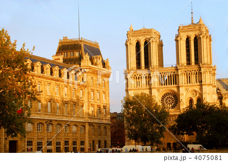 Notre Dame de Paris 4075081