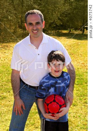 Father and son Father and son 4075742
