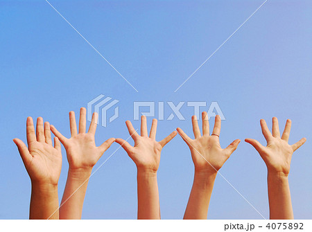 Hands 4075892